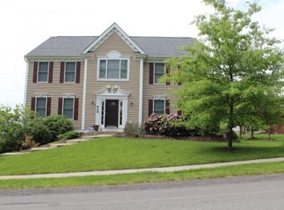 420 Minglewood Dr, Gibsonia, PA