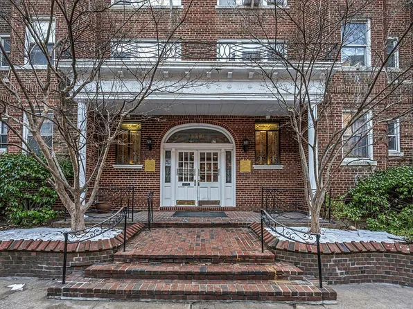 65-41 Booth St APT 5K, Rego Park, NY 11374