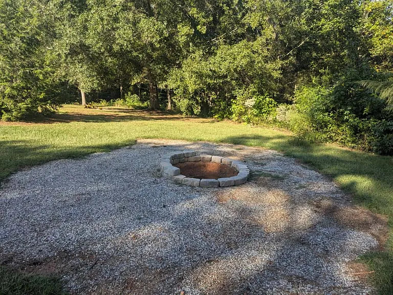 10208 Cumming Hwy — Photo 17
