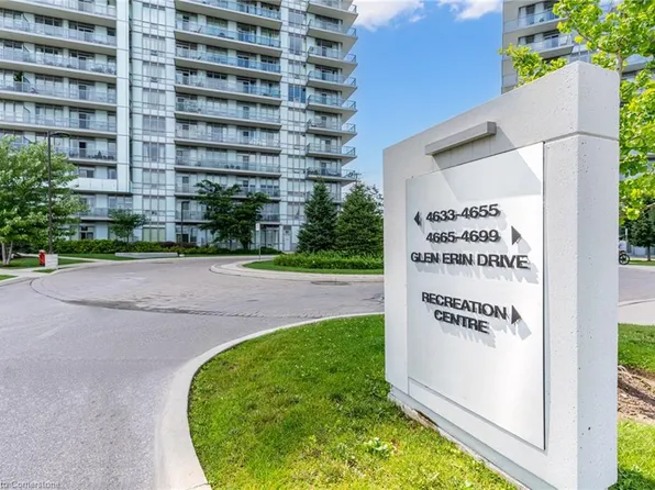 4633 Glen Erin Dr #Penthouse 07, Mississauga, ON L5M 0Y6