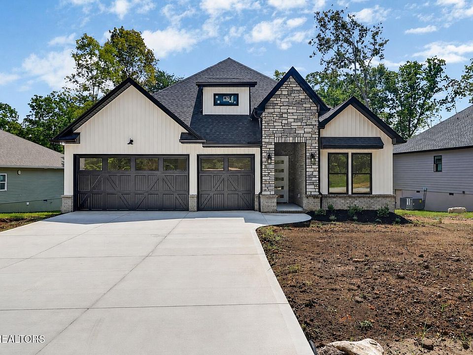 1st image of 152 Adler Ln