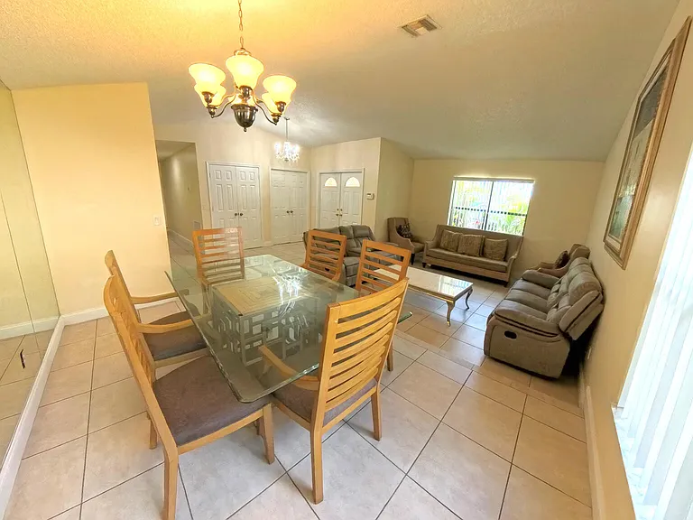 13484 Jonquil Ct — Photo 7