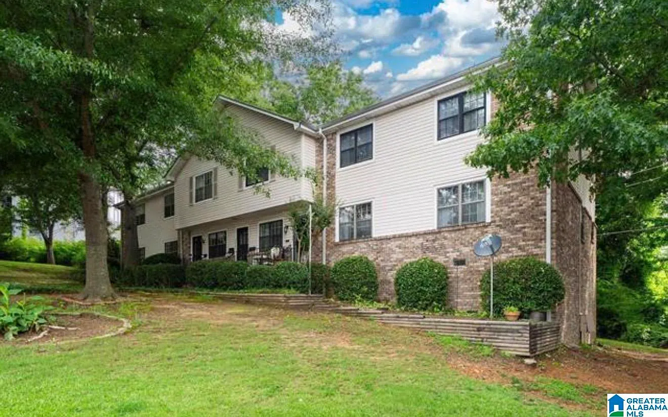 3 bed, 2.0 bath, $1,850 — Photo 3