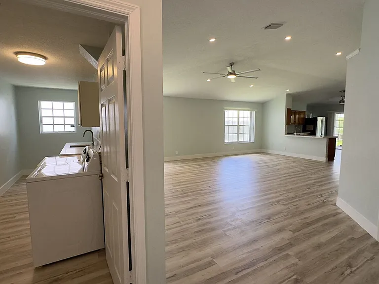 13285 Opal Ln — Photo 4