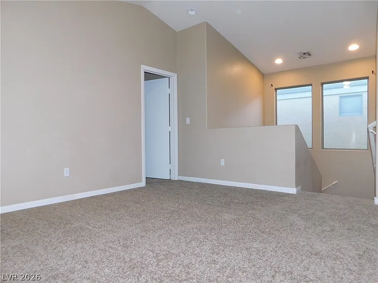 5275 Railroad River Ave — Photo 18