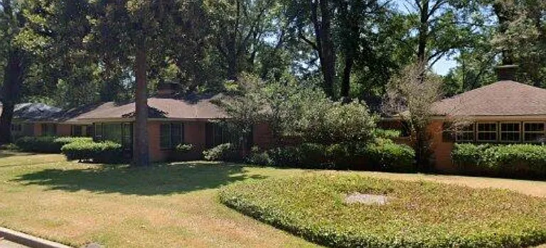 Crimwood Ln — Photo 1