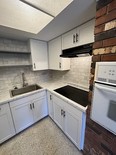 1128 W Lotus Dr Photo 1