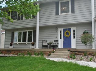 712 20th Ave SW, Rochester, MN 55902