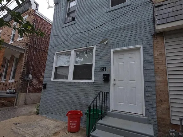 1317 S 10th St, Camden, NJ 08104