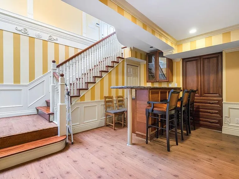 5 Cypress St — Photo 11
