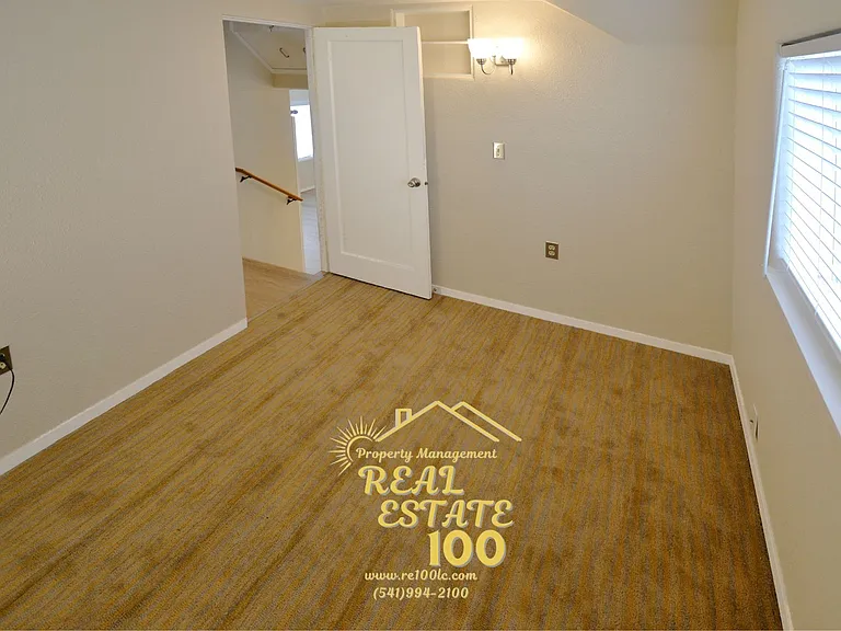 2065 NW 34th St #1 — Photo 11