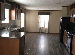 383 Shummard Br, Oxford, MI 48371