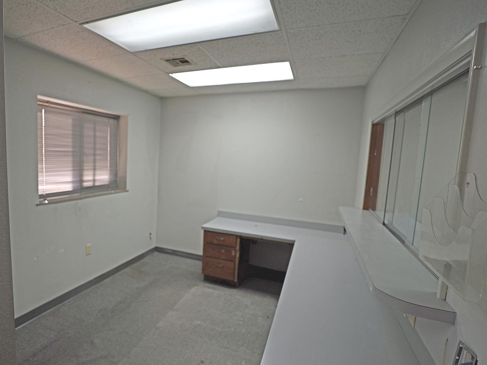 1st image of 301 N 2nd St #205