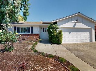 1581 Shay Ave, Santa Rosa, CA 95401