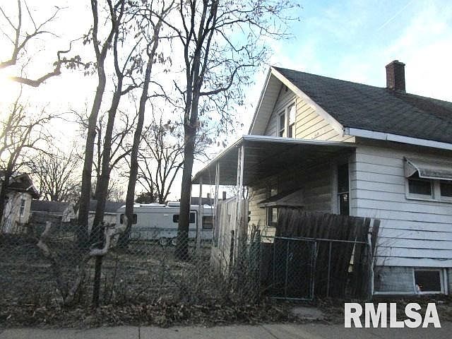 2nd image of 2502 W Malone St