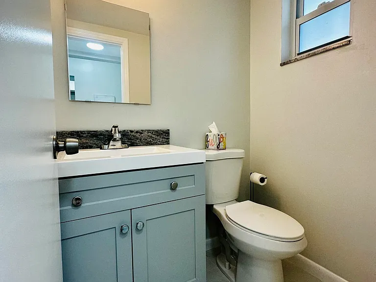1333 E Hallandale Beach Blvd #302 — Photo 6