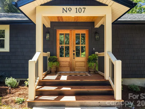 107 Beverly Rd, Asheville, NC 28805
