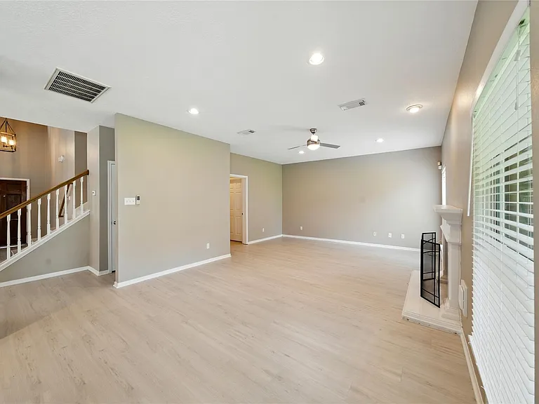 3119 Waters Way Dr — Photo 12