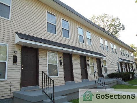 2nd image of 421 S 28th St APT 4