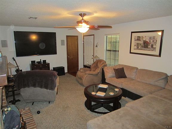 4th image of 5753 Princeton Dr