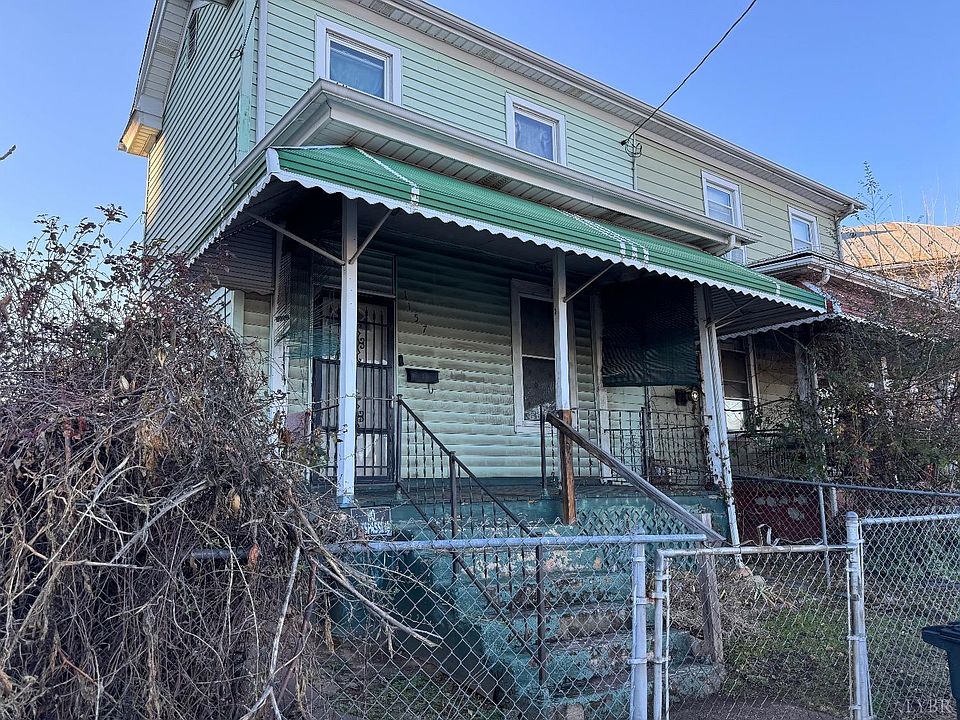 2nd image of 1157 Park Ave