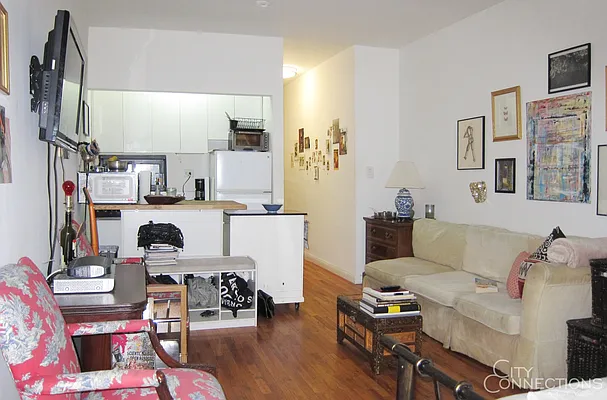 Rented by City Connections Realty | media 33