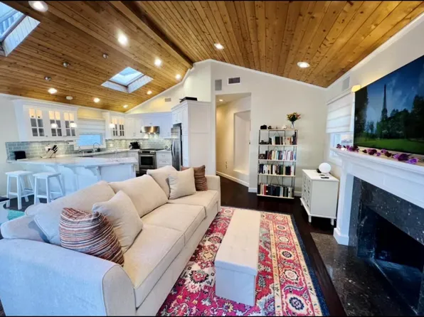 29 5th St, Hermosa Beach, CA 90254