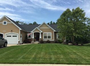 8677 Shore Way Dr SW, Byron Center, MI 49315