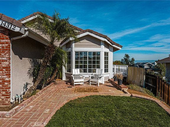 5th image of 14312 Martin Pl