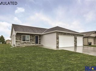 1334 E 8th St, Hickman, NE 68372