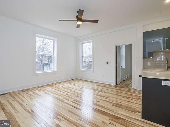 4th image of 4813-15 Chester Ave