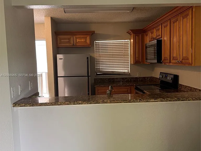 1661 Balfour Point Dr #H — Photo 5