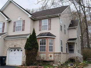 212 Hawthorne Rd, North Brunswick, NJ 08902