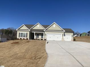 106 Nannies Cir, Williamston, SC 29697