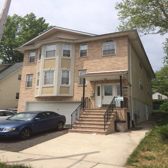1st image of 85 Madonna Pl