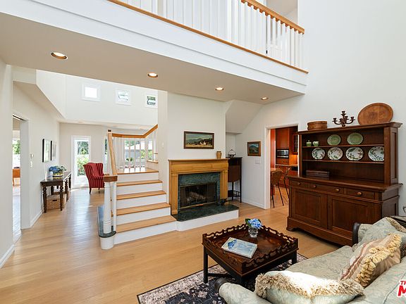 3rd image of 12542 Brooklake St