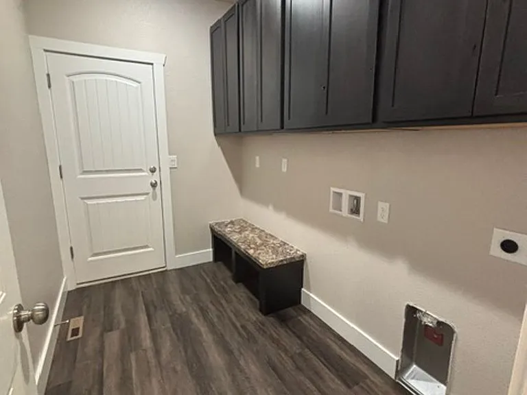 1333 Alyssa Way — Photo 12
