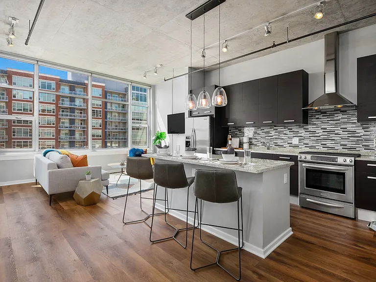 Roosevelt Collection Lofts — Photo 25