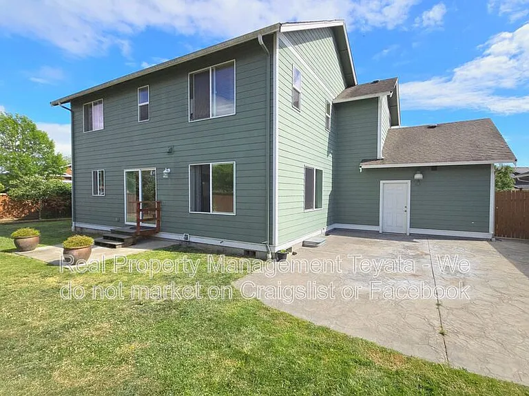 4814 Starfish Ln — Photo 27