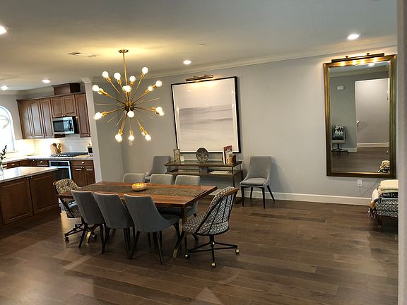 3rd image of 1005 Ocean View Ave