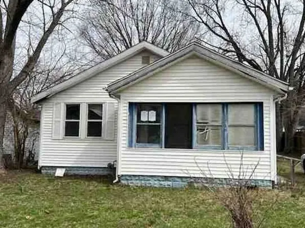 1720 N Milton St, Muncie, IN 47303