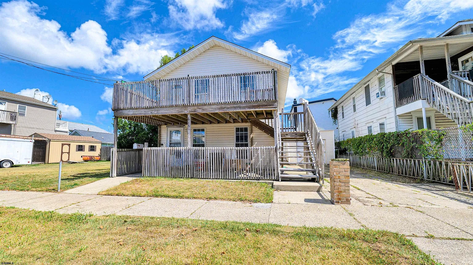 619 N Trenton Ave photo 1