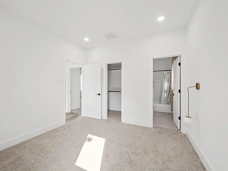 3215 Ennis St #D — Photo 13
