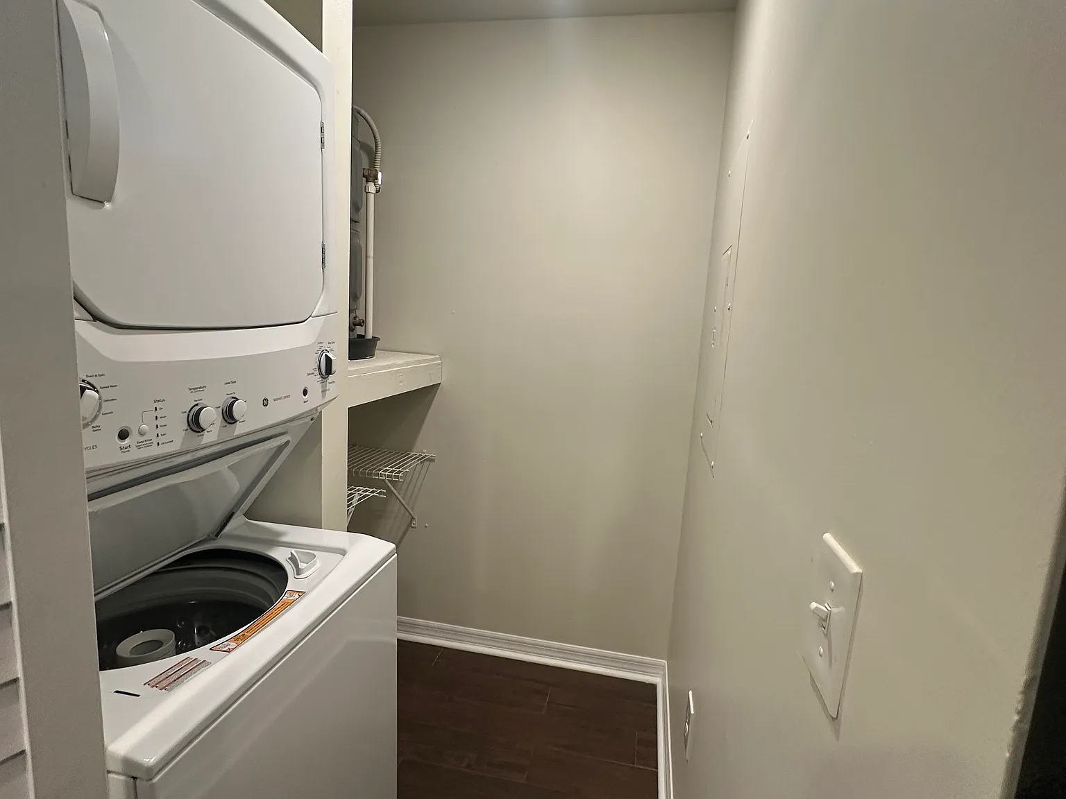 325 Danube Ave — Photo 4