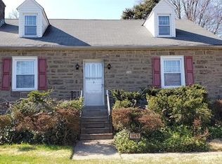 10970 Knights Rd, Philadelphia, PA 19154