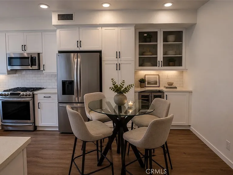 6237 Surfcove Cir — Photo 4