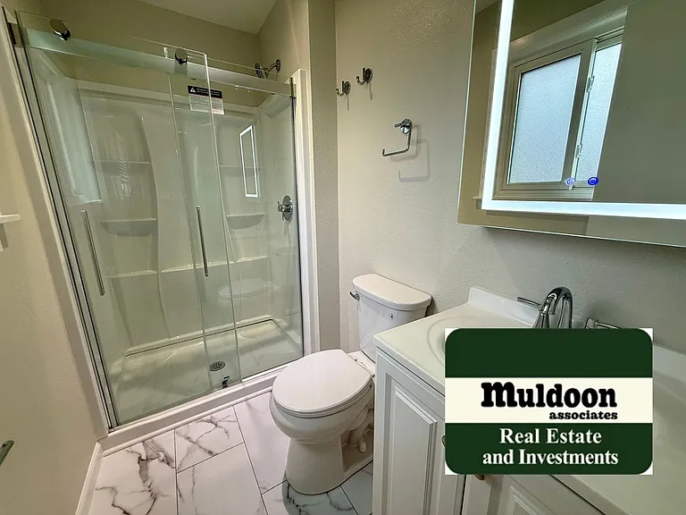 2930 Cortina Dr — Photo 21