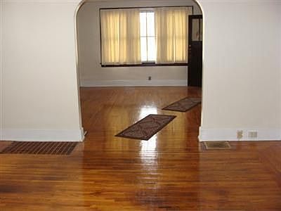 5th image of 3417 Beekman St