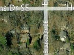 9 E Lake Dr SE, Atlanta, GA 30317