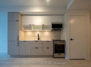 180 Mill St #S547, Toronto, ON M5A 0V7